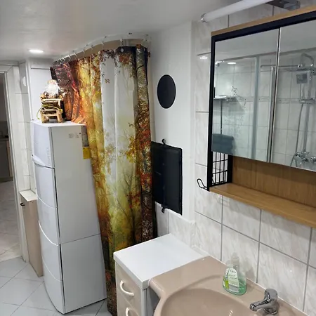 - Hotzenhuesli Apartamento *